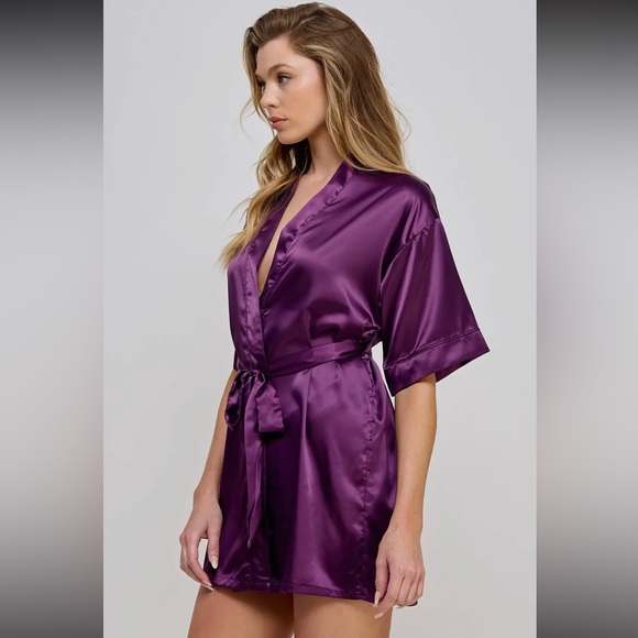 Get Ready Mini Satin Colorful Robe - Picture 3 of 5